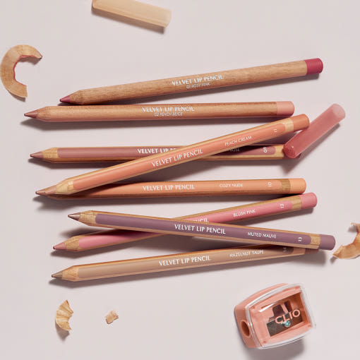 CLIO Review: The K-Beauty Brand That Makes Your Makeup Actually Last All Day