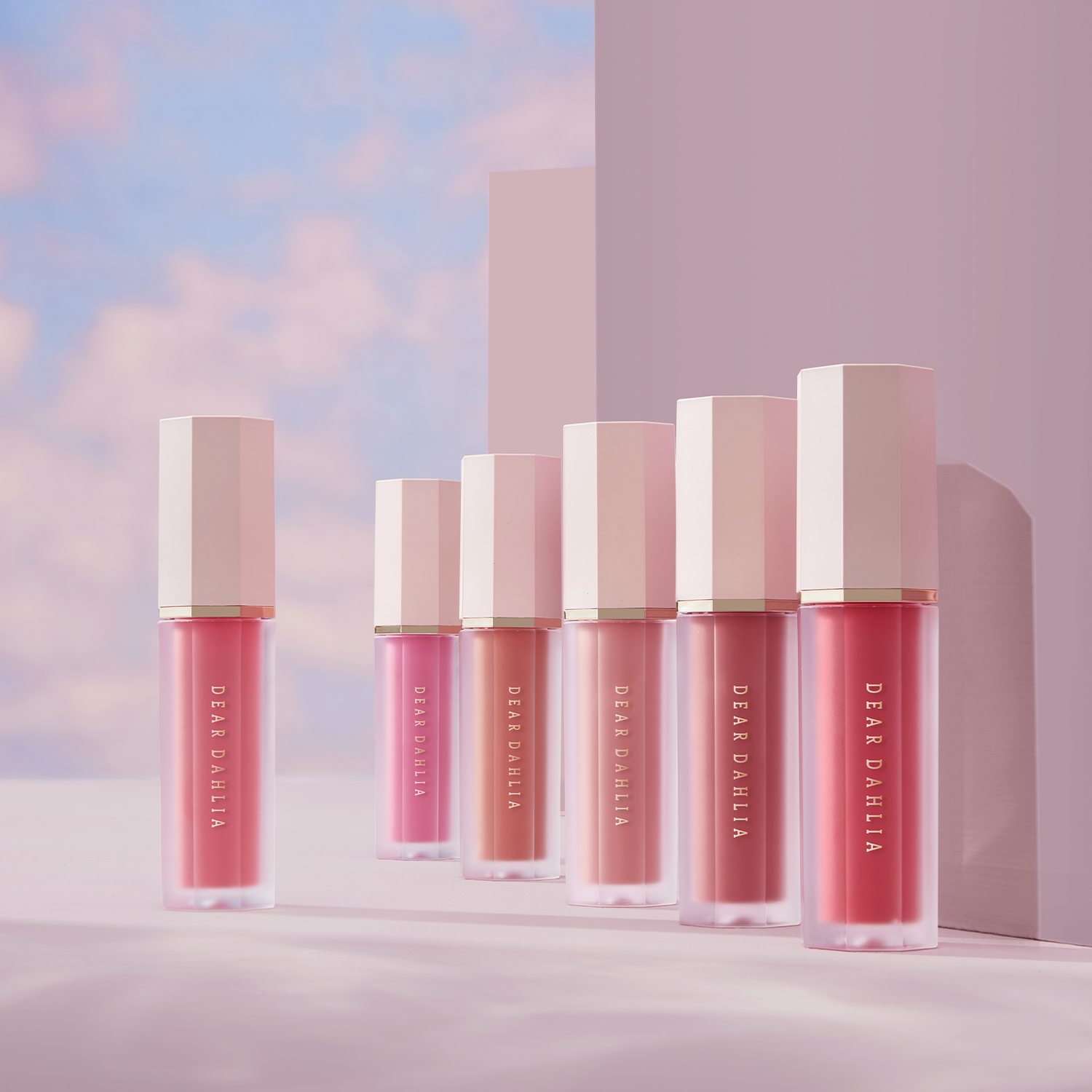 DEAR DAHLIA PETAL DROP LIQUID BLUSH - DEAR DAHLIA | COLOURSWINK