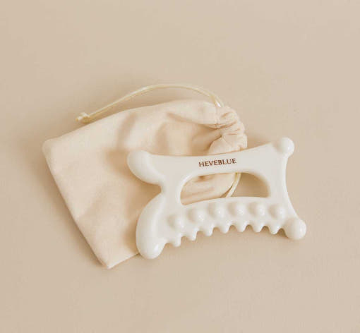 HEVEBLUE NATURAL WHITE CLAY HOMECARE RELAXING GUA SHA - HEVEBLUE | COLOURSWINK